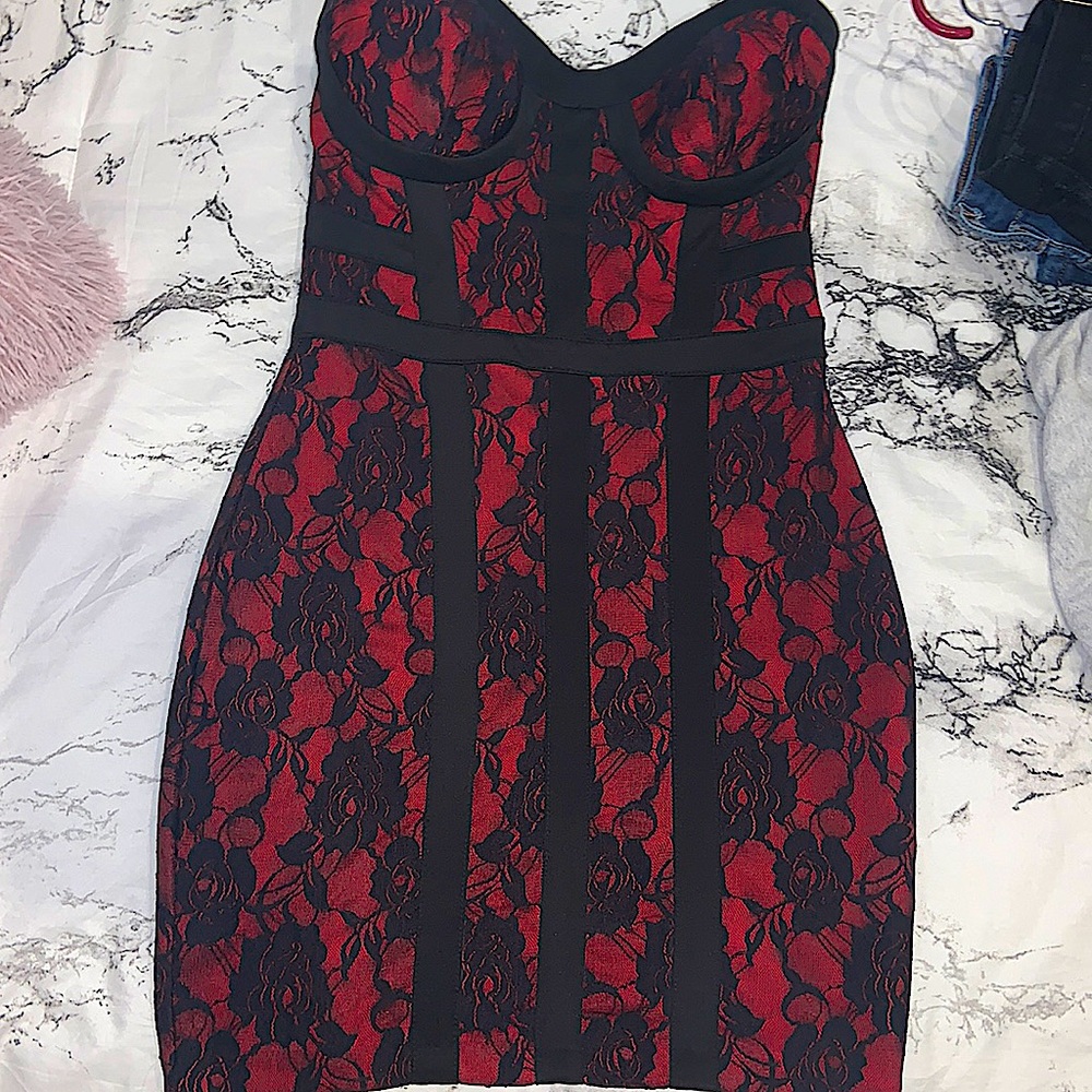 Mini black and red lace dress